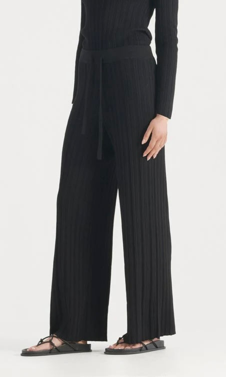 Elka Collective Roberta Knit Pant In Black